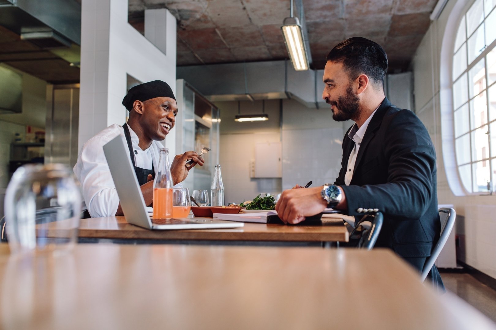 ShiftForce_Blog_[How to Empower Employees with Schedule Control] Featured