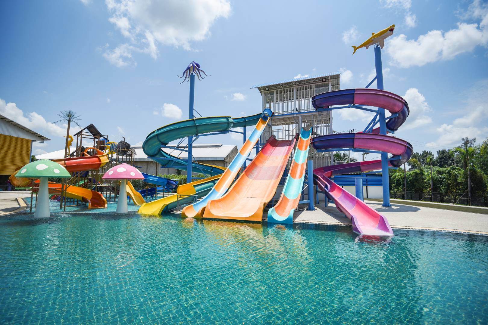 Seasonal scheduling at water parks and amusement parks